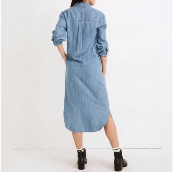 Madewell - Denim Utility Popover Dress in Midhurst Wash - XS - Picture 5 of 10